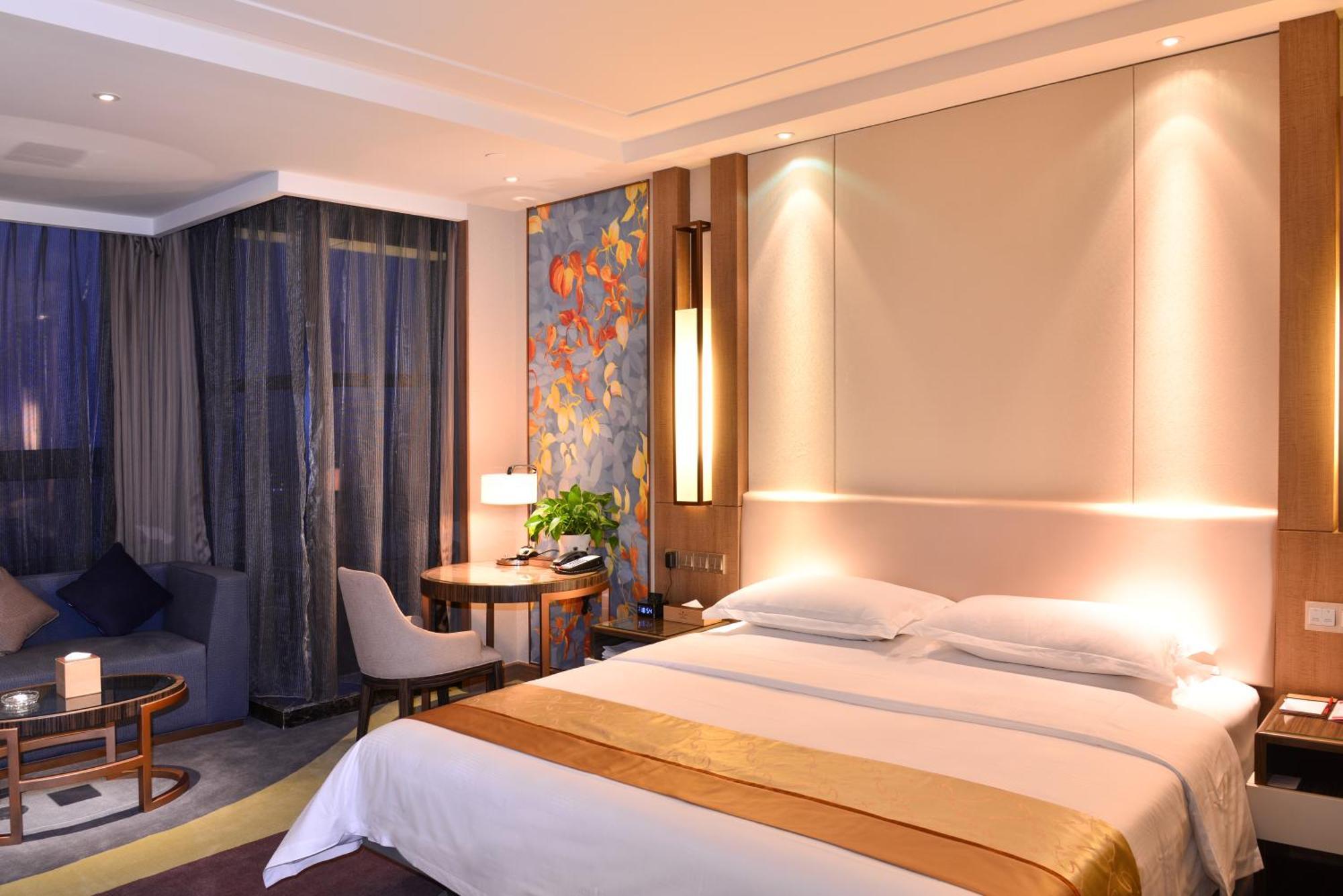 Hotel Ramada Heze Esterno foto